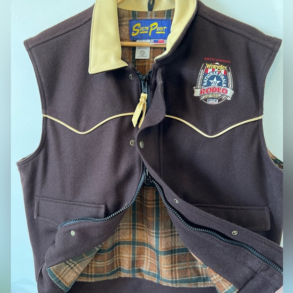 Southpoint Wrangle NFR Rodeo Vest - Picture 6 of 6